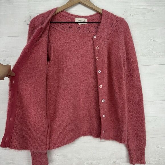 The Reeds x J.Crew‎ Size M Fuzzy Cardigan Sweater Flamingo Pink Eyelash Preppy - Picture 5 of 16